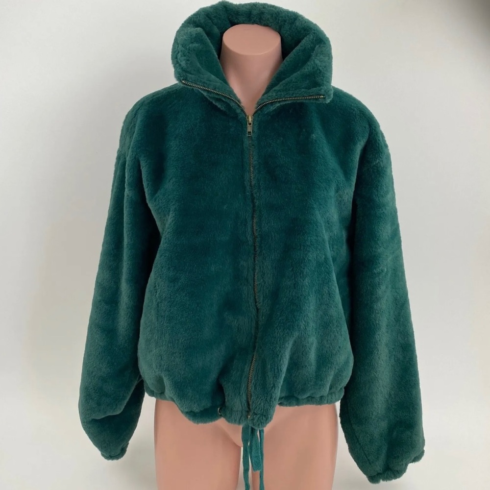 Victoria's Secret PINK Know One Cares Faux Fur Crop Full Zip Jacket Green L  NWT